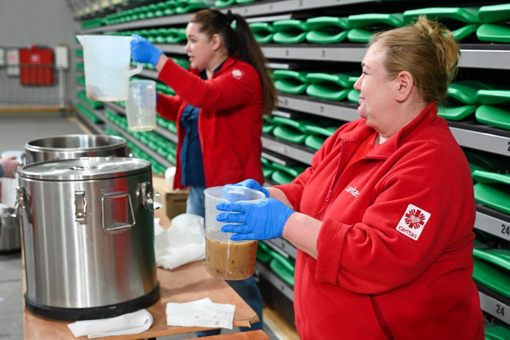 Bydgoska Caritas zaprosiła do stołu świątecznego ponad 1200 osób