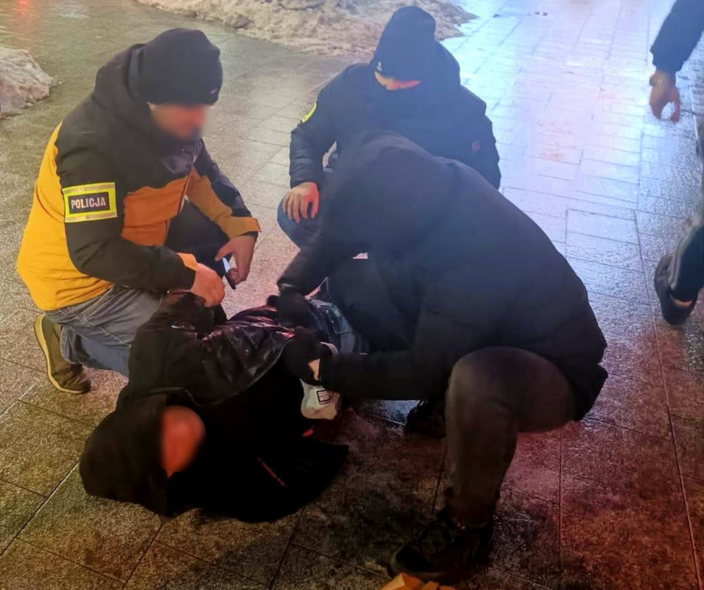 Bydgoszcz: Skuteczna akcja kryminalnych – rozbita grupa oszustów