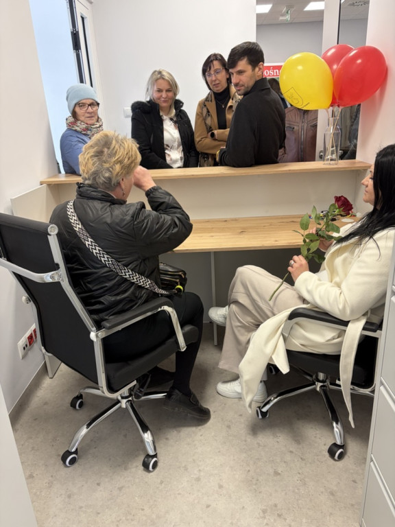 Nowoczesna opieka medyczna w Sośnie. Nowy ośrodek zdrowia oficjalnie otwarty [FOTO]