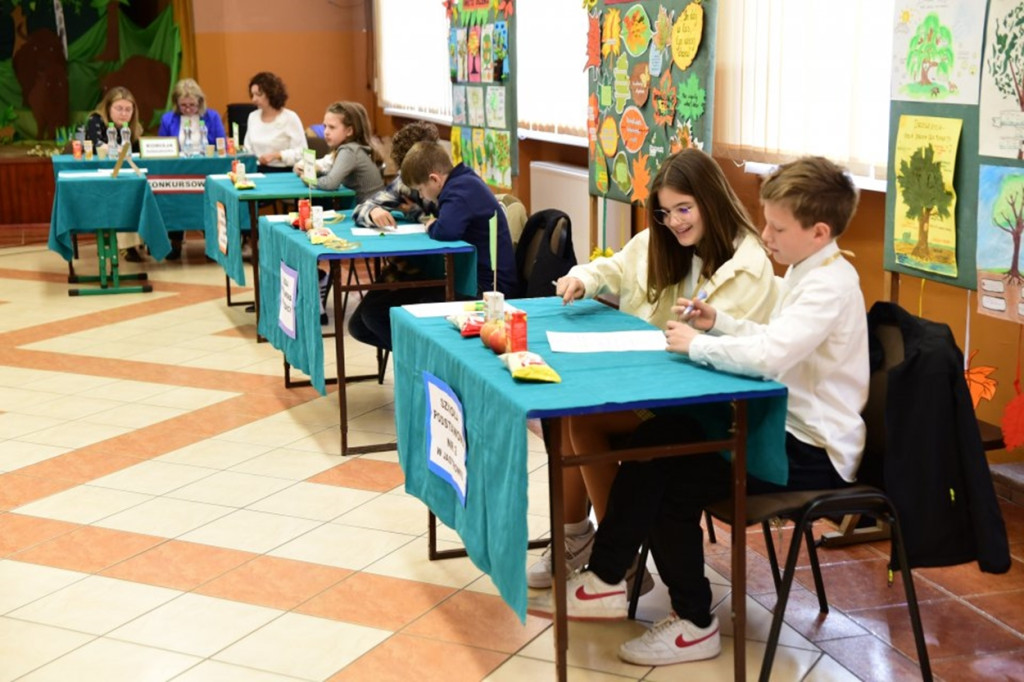 Jastrowie: Jubileuszowy X Gminny Konkurs Wiedzy Przyrodniczo-Leśnej za nami