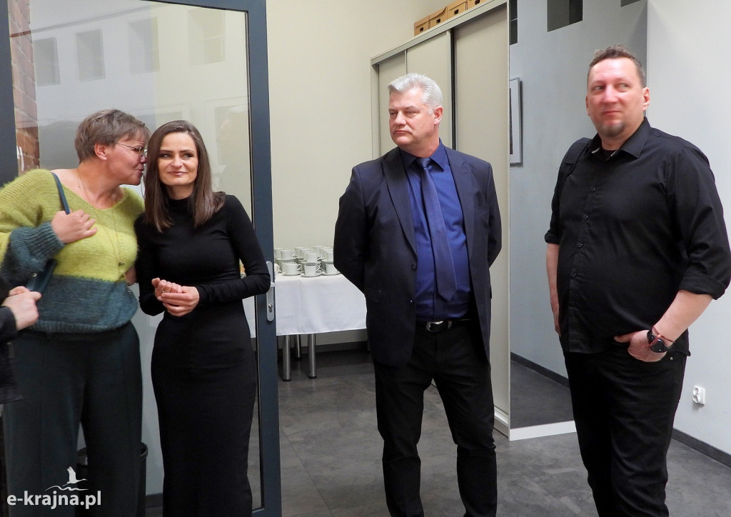 Wystawa fotogramów Jowity Niemczyk w Centrum Aktywności Lokalnej w Więcborku [FOTO]