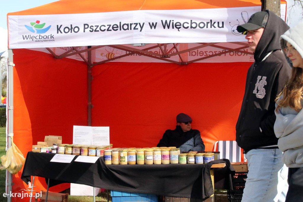 Sukces mimo chłodu. X Powiatowe Targi Ogrodniczo-Rolnicze w Sypniewie za nami