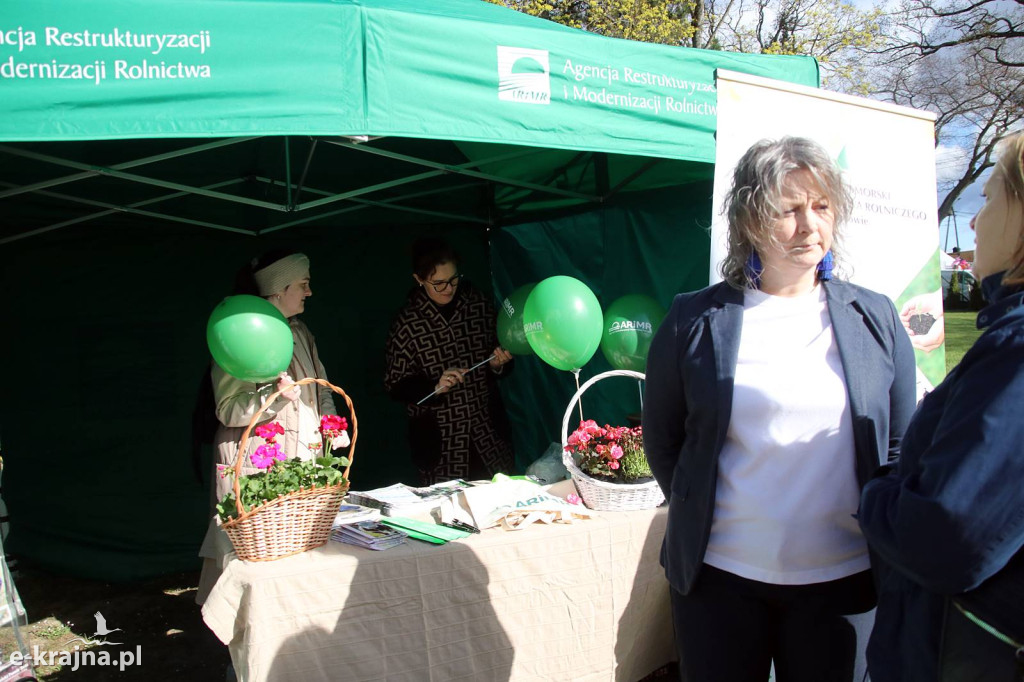 Sukces mimo chłodu. X Powiatowe Targi Ogrodniczo-Rolnicze w Sypniewie za nami