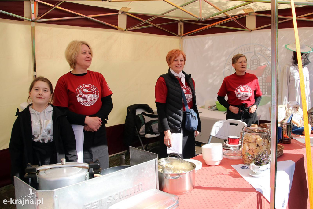 Sukces mimo chłodu. X Powiatowe Targi Ogrodniczo-Rolnicze w Sypniewie za nami