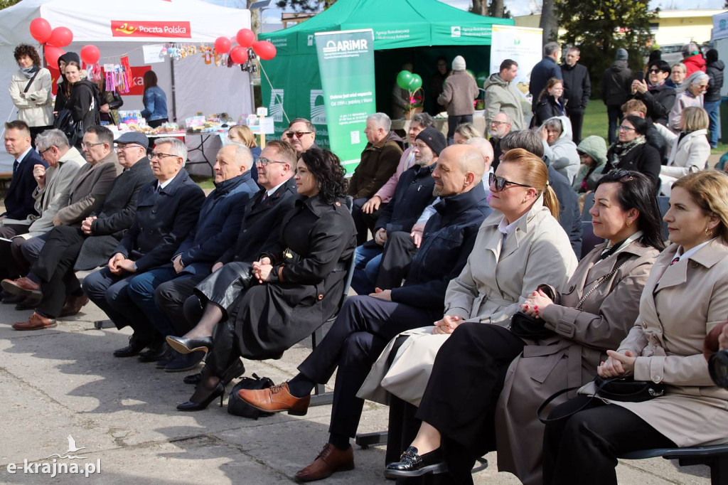Sukces mimo chłodu. X Powiatowe Targi Ogrodniczo-Rolnicze w Sypniewie za nami