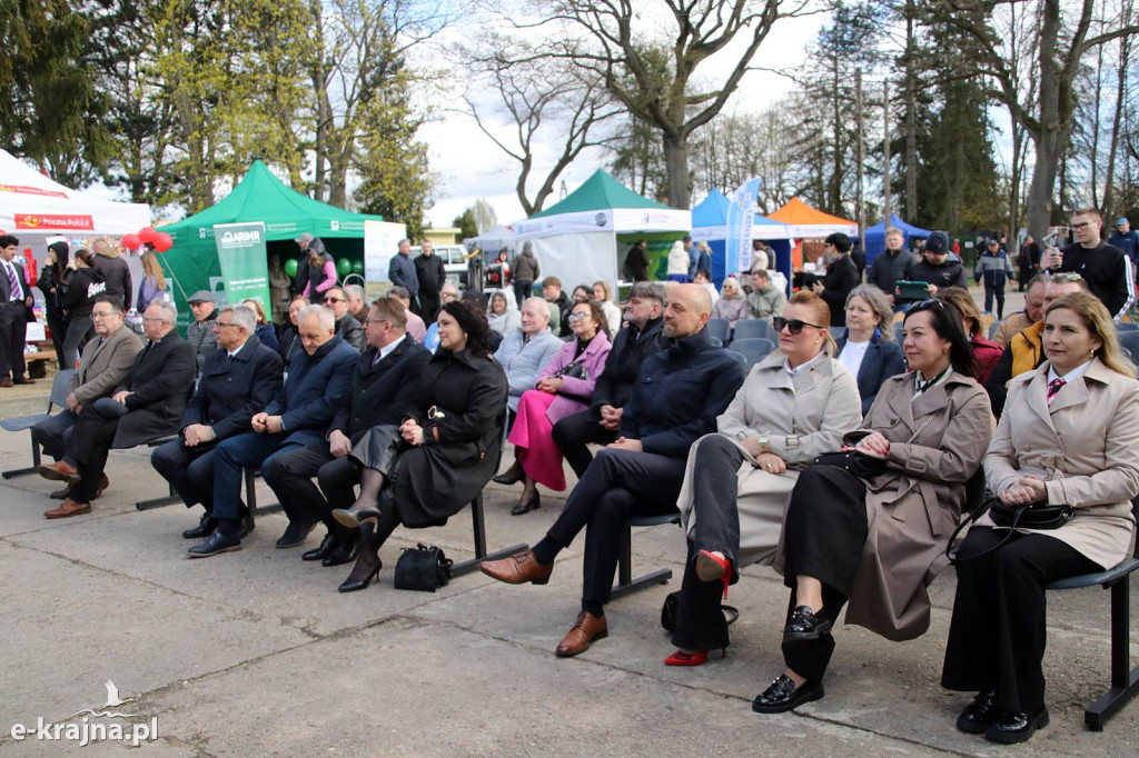 Sukces mimo chłodu. X Powiatowe Targi Ogrodniczo-Rolnicze w Sypniewie za nami