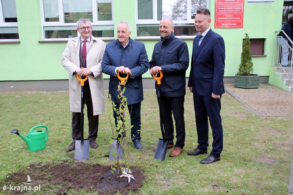 Sukces mimo chłodu. X Powiatowe Targi Ogrodniczo-Rolnicze w Sypniewie za nami