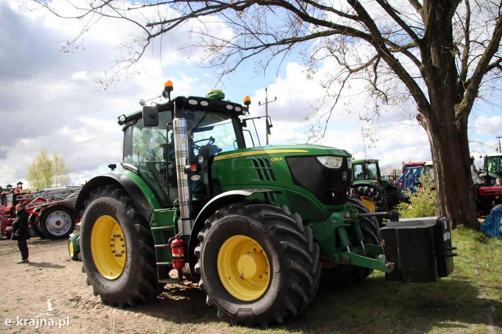 Sukces mimo chłodu. X Powiatowe Targi Ogrodniczo-Rolnicze w Sypniewie za nami