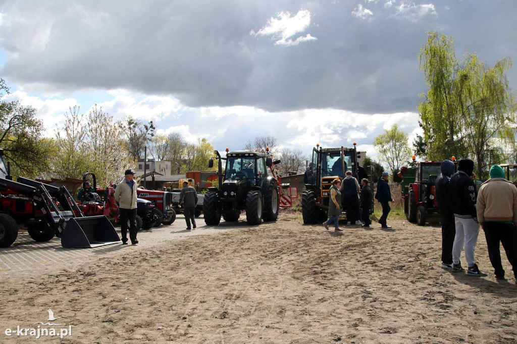 Sukces mimo chłodu. X Powiatowe Targi Ogrodniczo-Rolnicze w Sypniewie za nami