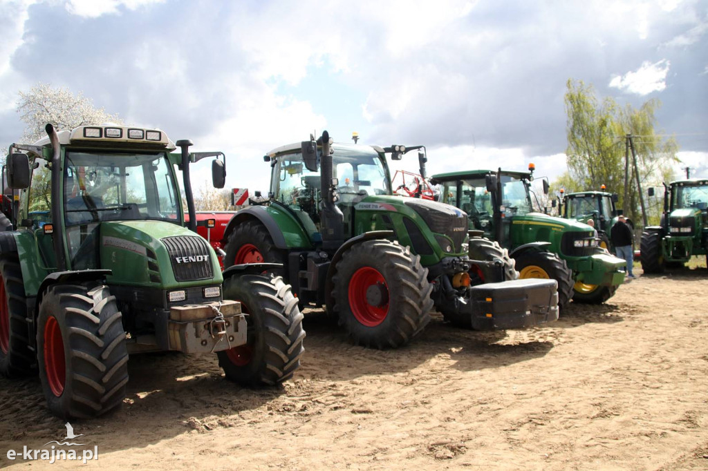 Sukces mimo chłodu. X Powiatowe Targi Ogrodniczo-Rolnicze w Sypniewie za nami