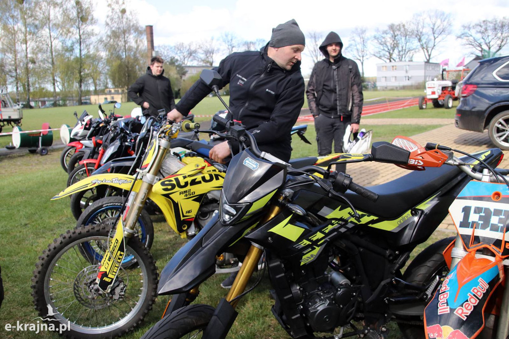 Sukces mimo chłodu. X Powiatowe Targi Ogrodniczo-Rolnicze w Sypniewie za nami