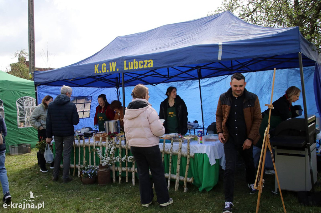 Sukces mimo chłodu. X Powiatowe Targi Ogrodniczo-Rolnicze w Sypniewie za nami