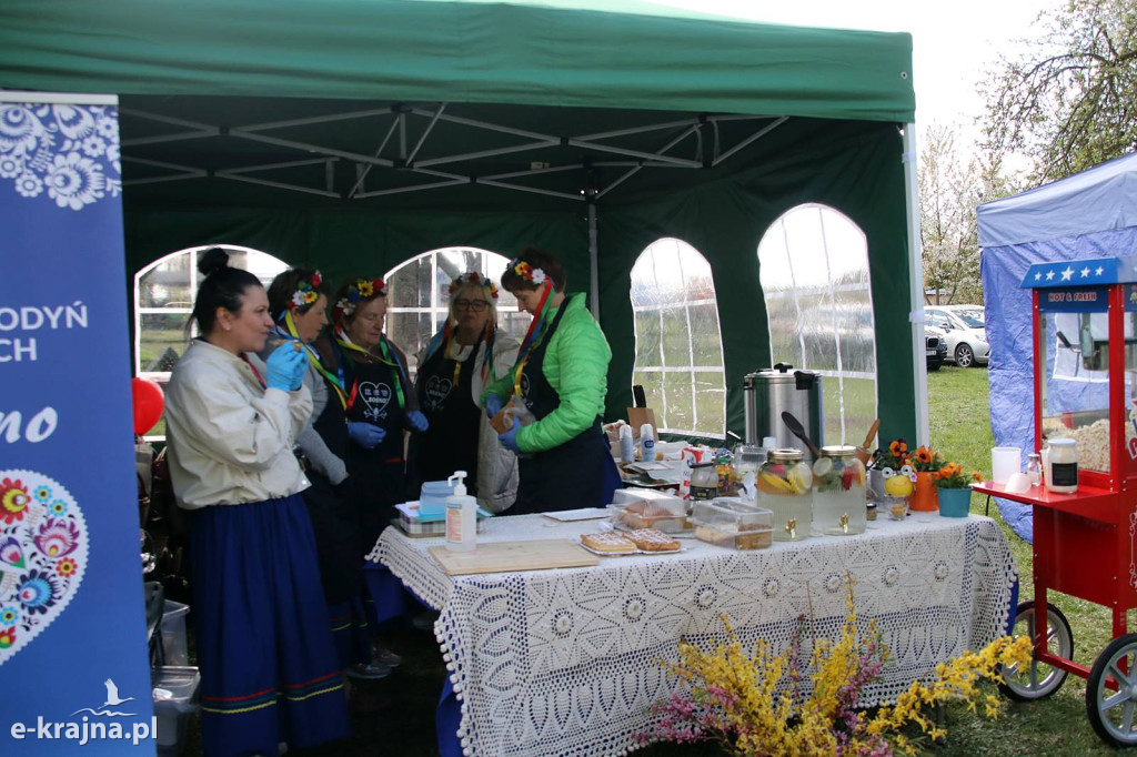 Sukces mimo chłodu. X Powiatowe Targi Ogrodniczo-Rolnicze w Sypniewie za nami