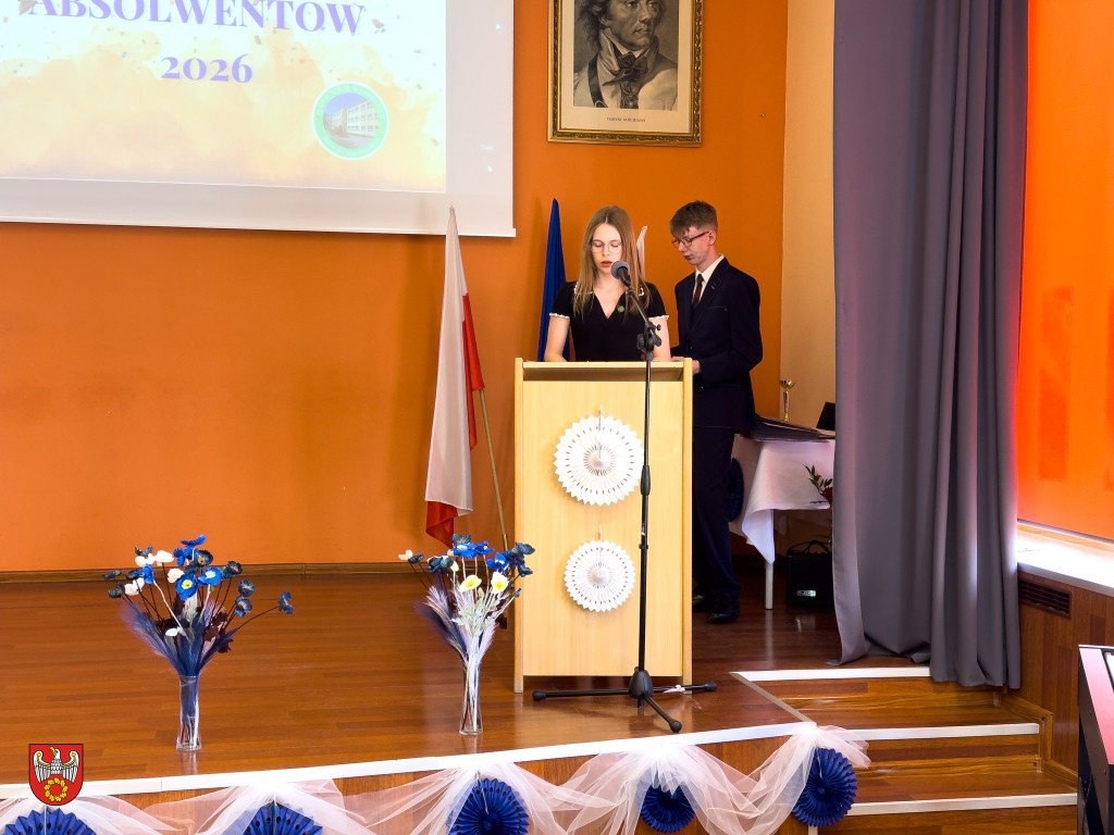 Abiturienci z Łobżenicy pożegnali szkołę