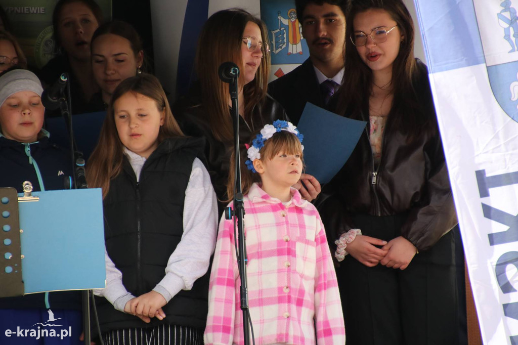 Sukces mimo chłodu. X Powiatowe Targi Ogrodniczo-Rolnicze w Sypniewie za nami