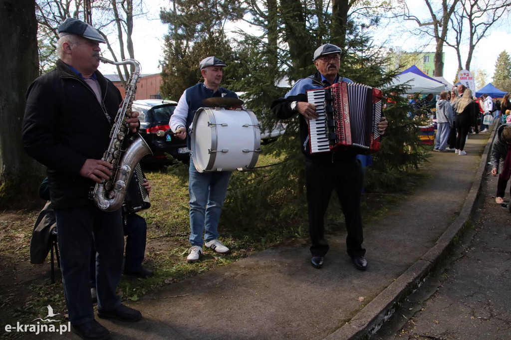 Sukces mimo chłodu. X Powiatowe Targi Ogrodniczo-Rolnicze w Sypniewie za nami