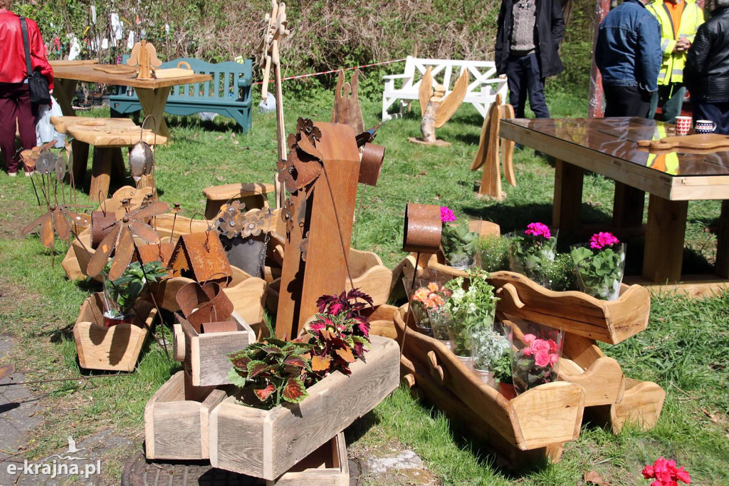 Sukces mimo chłodu. X Powiatowe Targi Ogrodniczo-Rolnicze w Sypniewie za nami