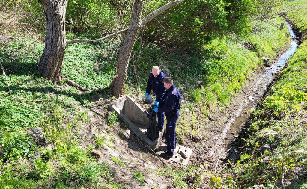 Więcbork: Wspólne sprzątanie z okazji Dnia Ziemi