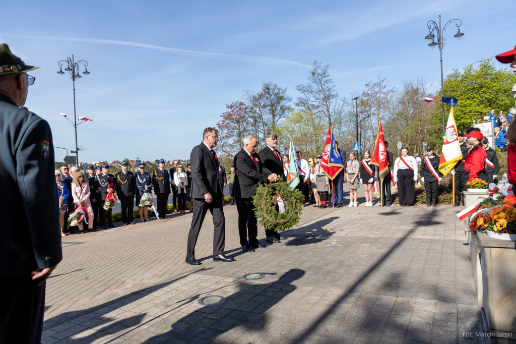 Sępólno Krajeńskie uczciło 235. rocznicę uchwalenia Konstytucji 3 Maja