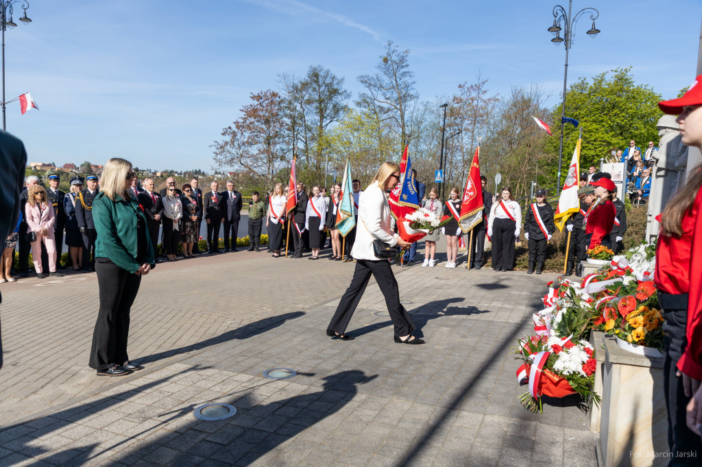 Sępólno Krajeńskie uczciło 235. rocznicę uchwalenia Konstytucji 3 Maja