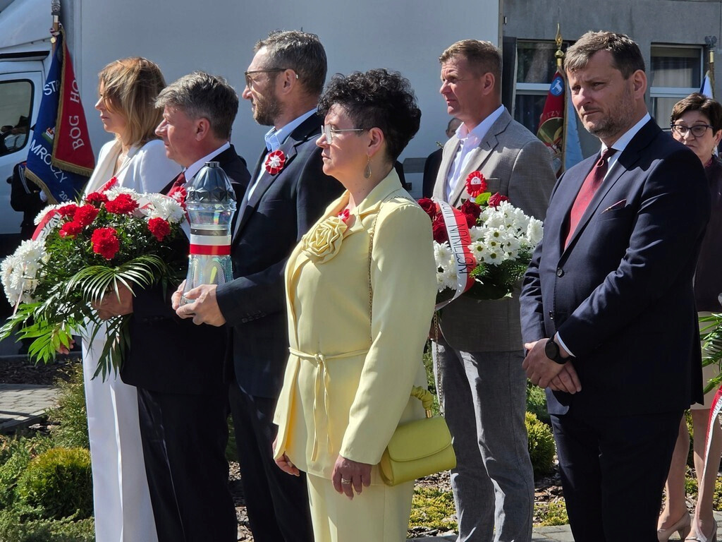 Obchody 235. Rocznicy uchwalenia Konstytucji 3 Maja w Mroczy