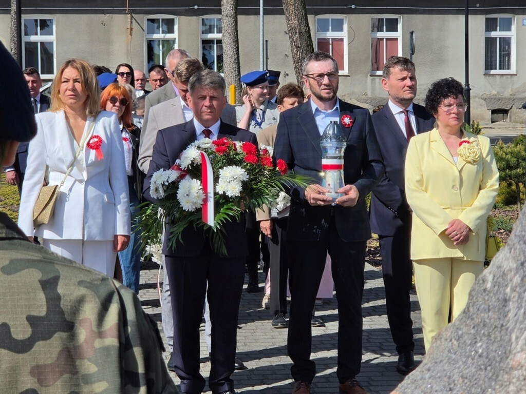 Obchody 235. Rocznicy uchwalenia Konstytucji 3 Maja w Mroczy