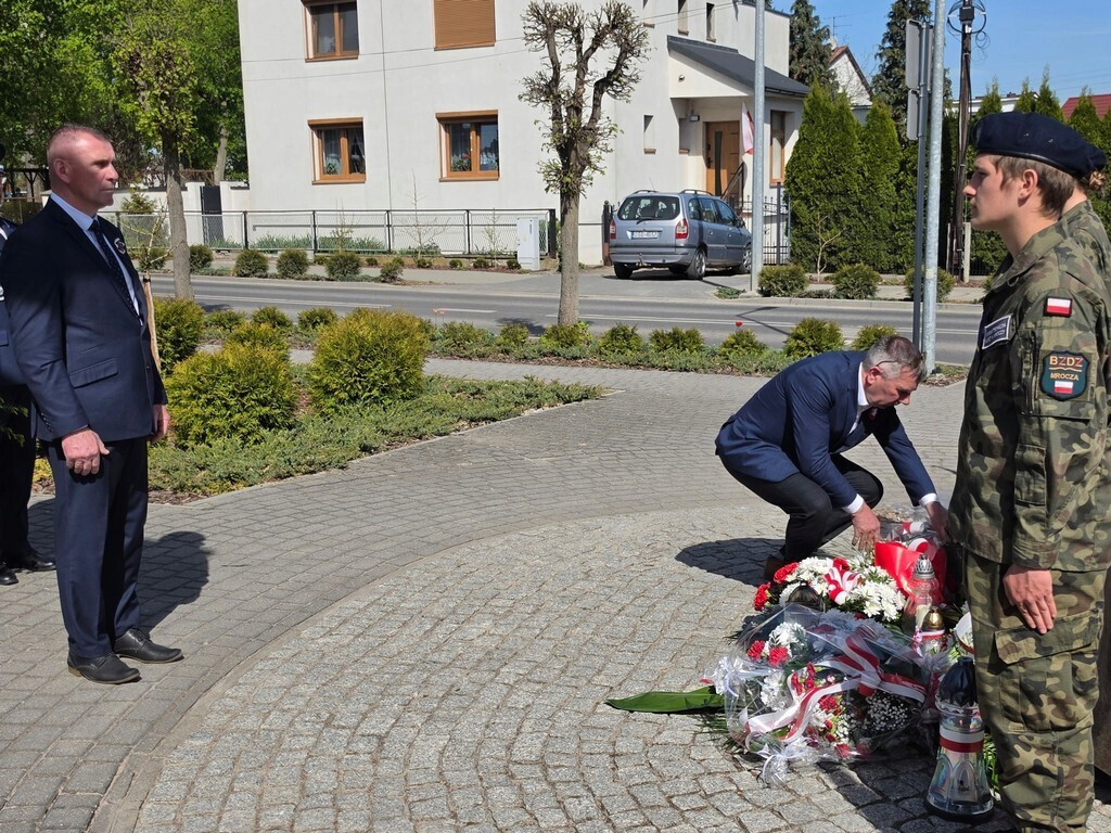 Obchody 235. Rocznicy uchwalenia Konstytucji 3 Maja w Mroczy