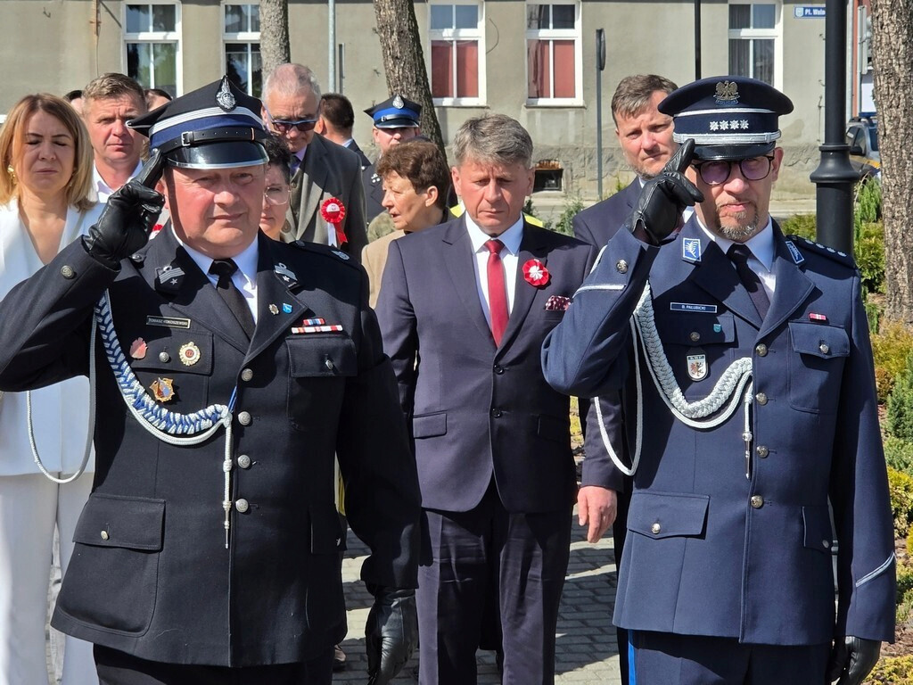 Obchody 235. Rocznicy uchwalenia Konstytucji 3 Maja w Mroczy