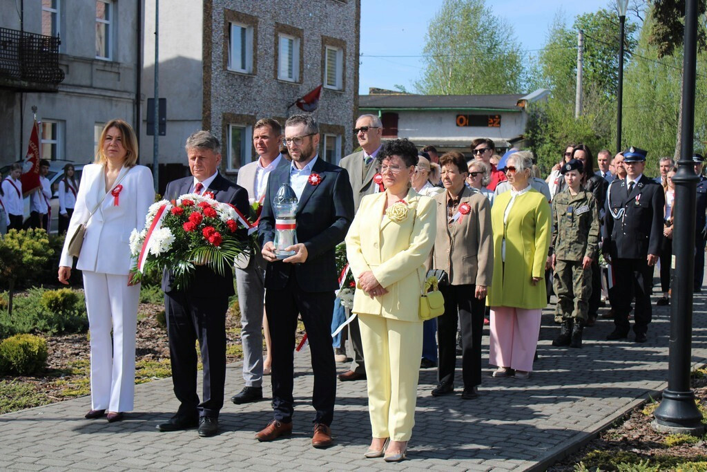 Obchody 235. Rocznicy uchwalenia Konstytucji 3 Maja w Mroczy
