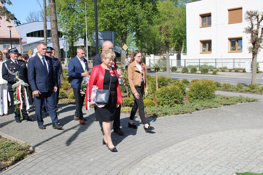 Obchody 235. Rocznicy uchwalenia Konstytucji 3 Maja w Mroczy