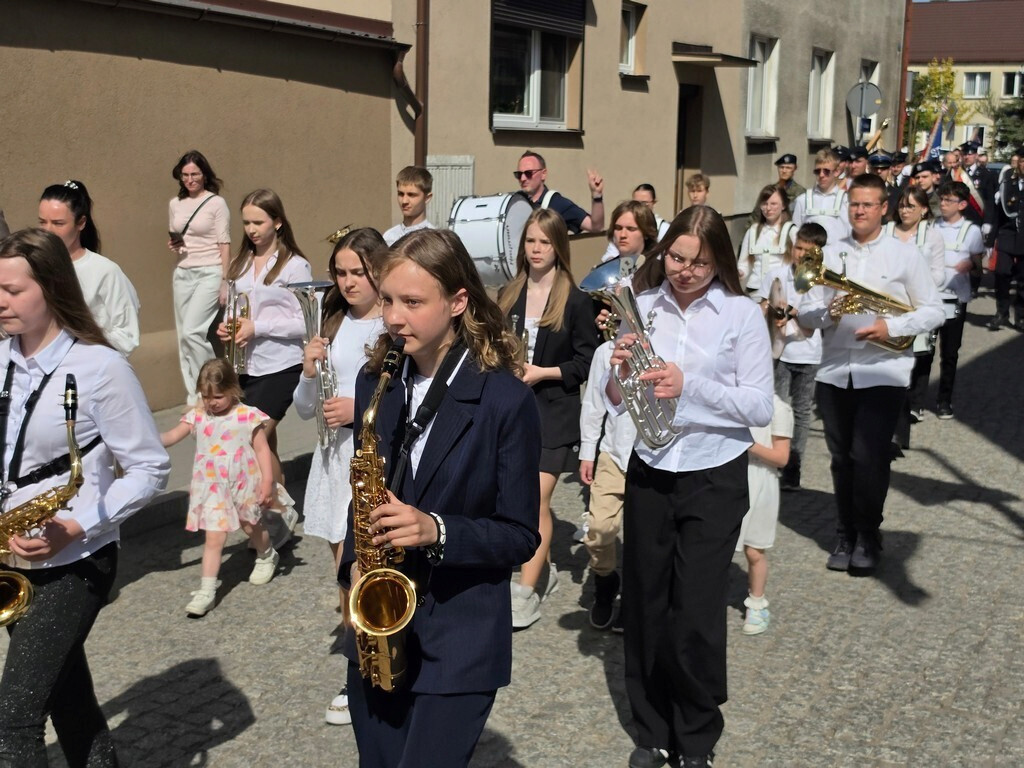 Obchody 235. Rocznicy uchwalenia Konstytucji 3 Maja w Mroczy