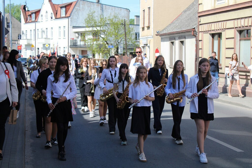 Obchody 235. Rocznicy uchwalenia Konstytucji 3 Maja w Mroczy