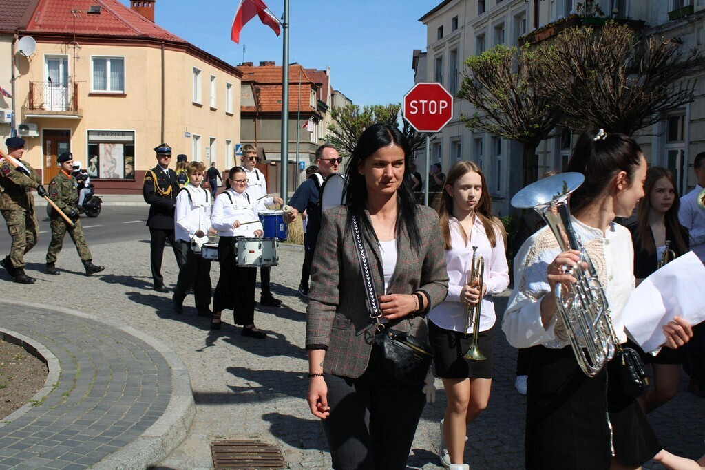 Obchody 235. Rocznicy uchwalenia Konstytucji 3 Maja w Mroczy