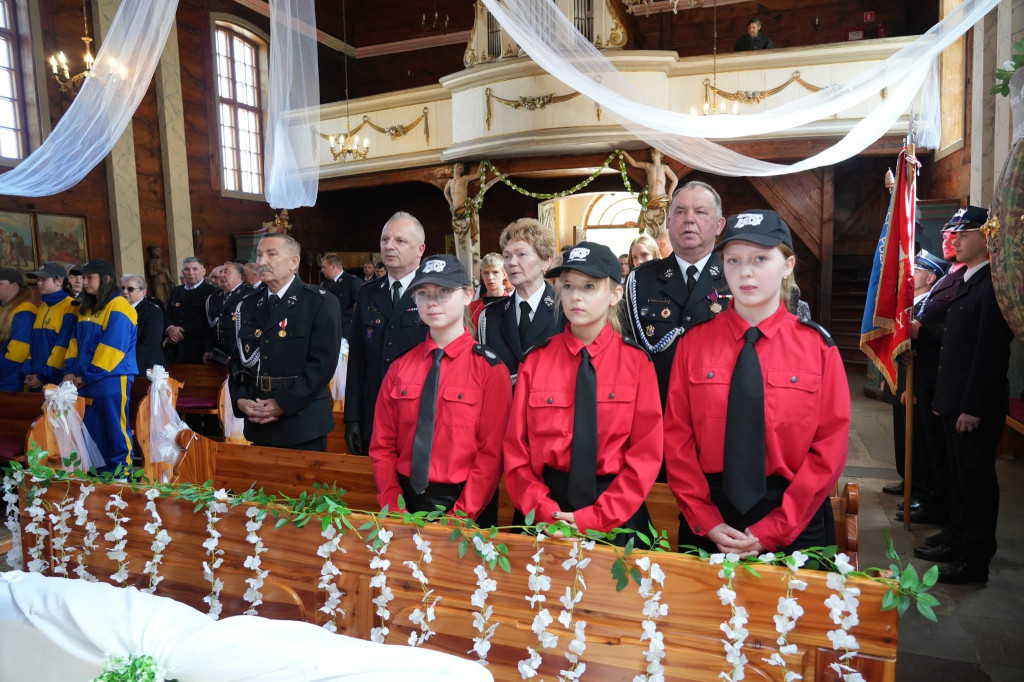 Strażackie święto w gminie Więcbork. Odznaczenia i uroczyste obchody w Lubczy