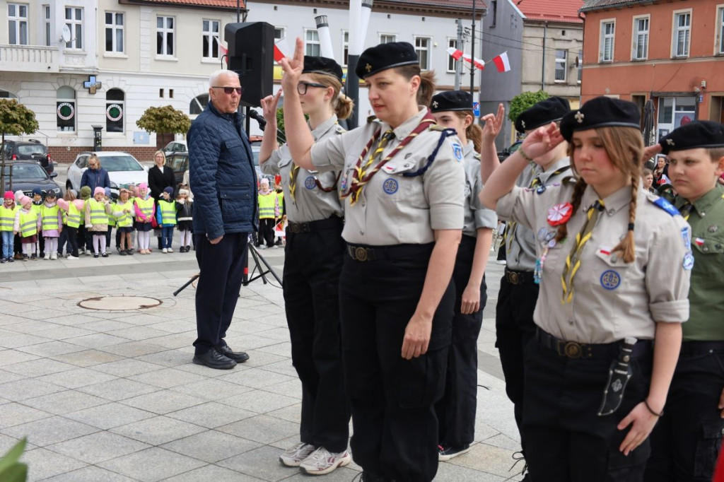 Uroczyste obchody 81. rocznicy zakończenia II wojny światowej oraz Narodowego Dnia Zwycięstwa w Sępólnie Krajeńskim