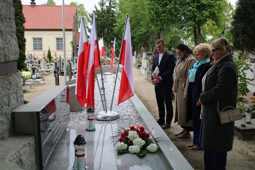 Obchody Narodowego Dnia Zwycięstwa w Mroczy