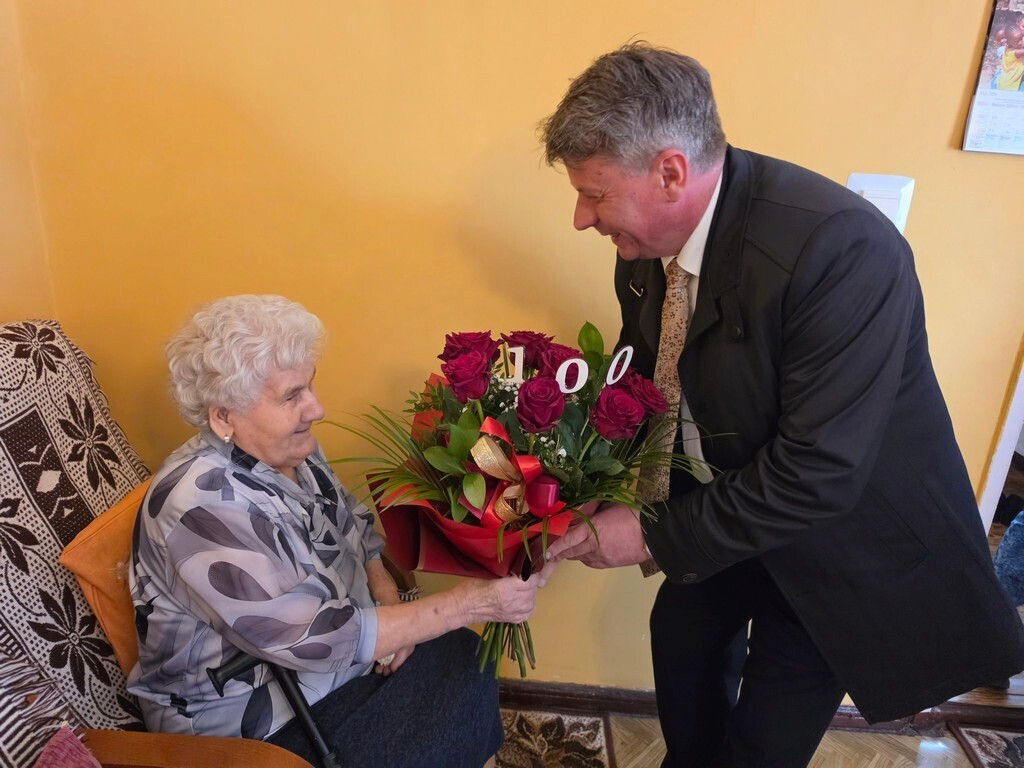 Mrocza: 100 lat Pani Gertrudy Wyrzykowskiej