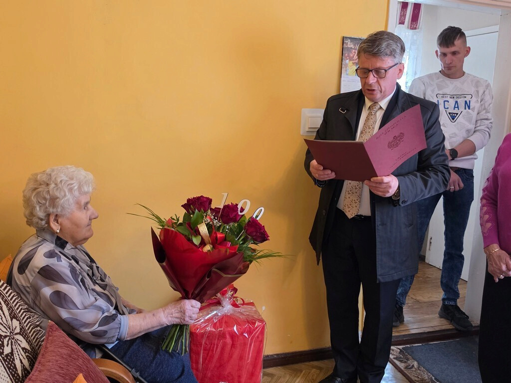 Mrocza: 100 lat Pani Gertrudy Wyrzykowskiej