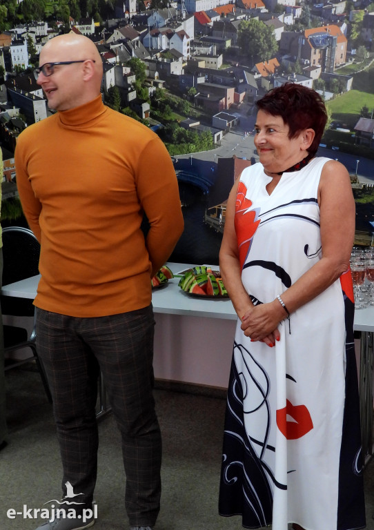 Sępólno: Bo najważniejsza jest pasja. Wernisaż malarstwa Barbary Wypych
