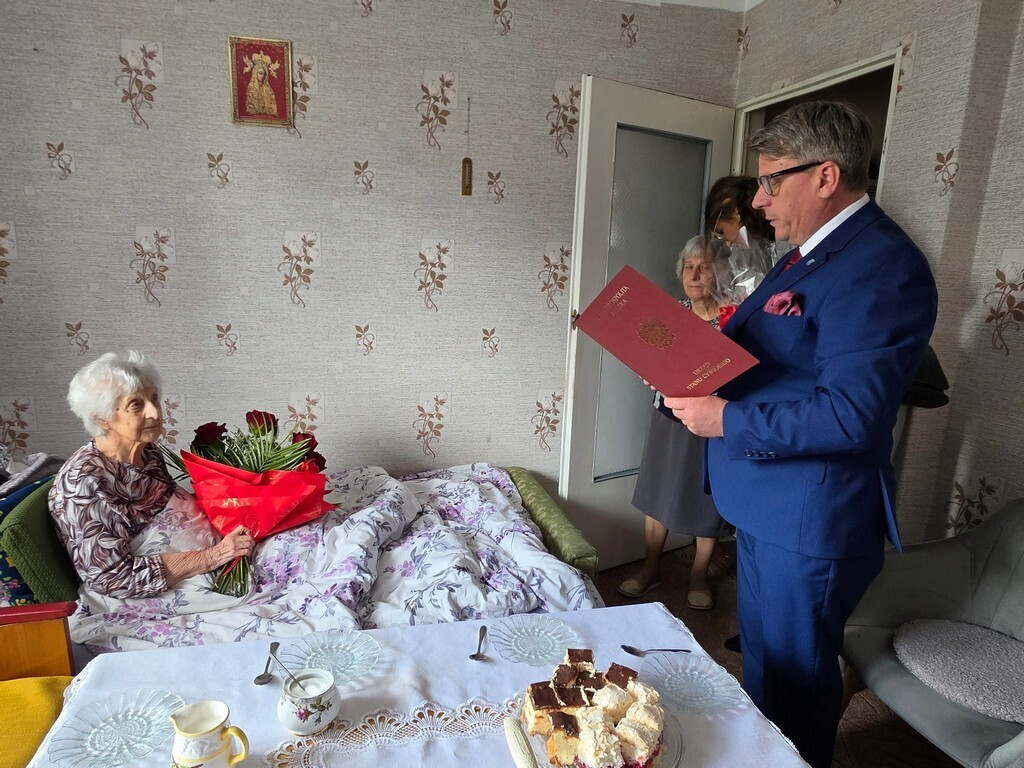 Gmina Mrocza: Pani Anna Musiał z Jadwigowa świętowała 101. urodziny