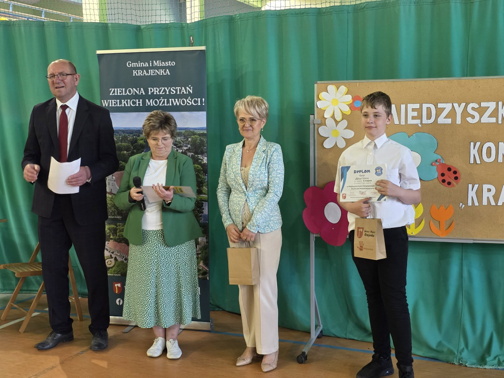 Matematyczne talenty opanowały Krajenkę! Za nami Ponadpowiatowy Konkurs „KRAJMAT”