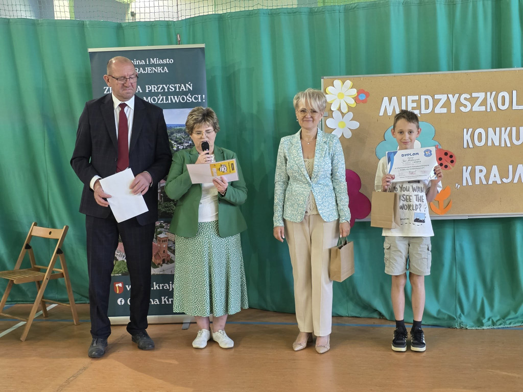 Matematyczne talenty opanowały Krajenkę! Za nami Ponadpowiatowy Konkurs „KRAJMAT”