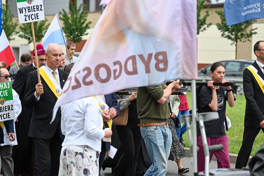 „Czas obronić małżeństwo” – tysiące uczestników na Marszu dla Życia i Rodziny w Bydgoszczy