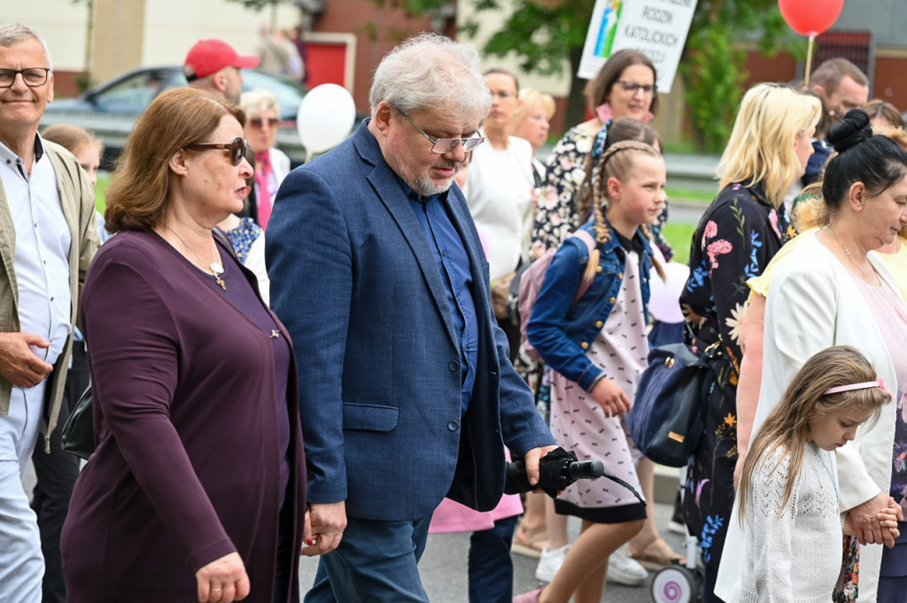 „Czas obronić małżeństwo” – tysiące uczestników na Marszu dla Życia i Rodziny w Bydgoszczy