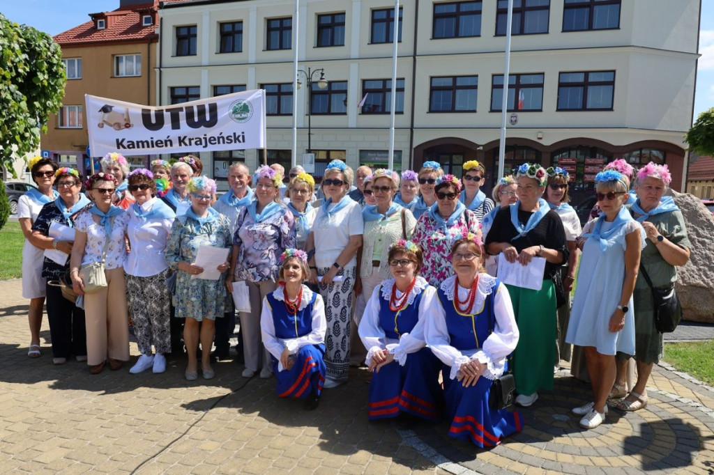 Kamień Krajeński: II Powiatowe Juwenalia Uniwersytetów Trzeciego Wieku