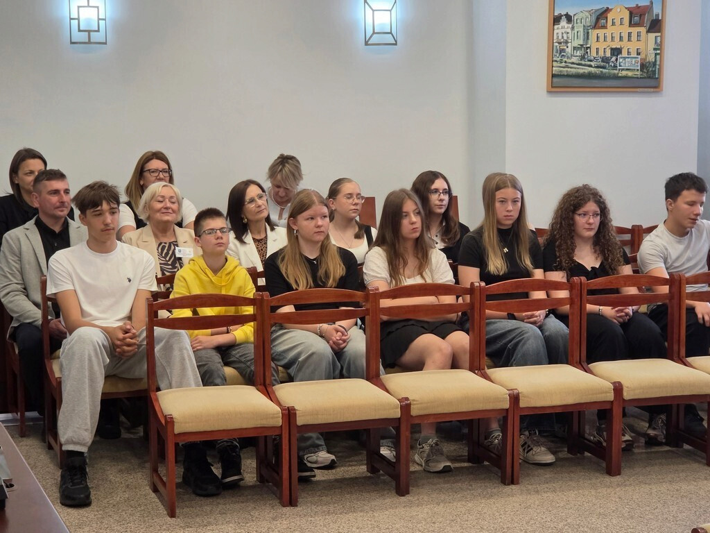 Młodzieżowa Sesja Rady Miejskiej w Mroczy