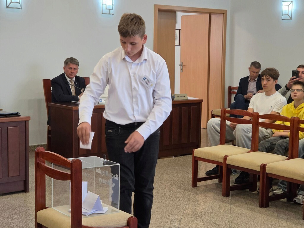 Młodzieżowa Sesja Rady Miejskiej w Mroczy