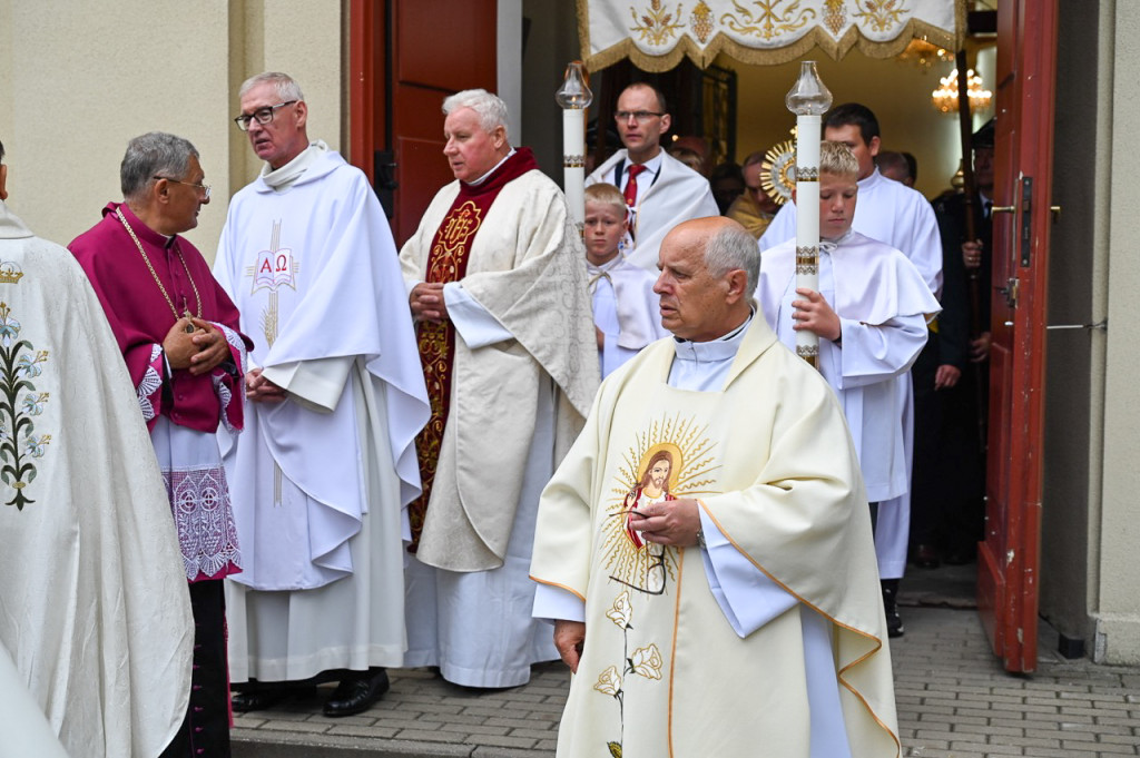 100-lecie parafii Najświętszego Serca Pana Jezusa w Samsiecznie