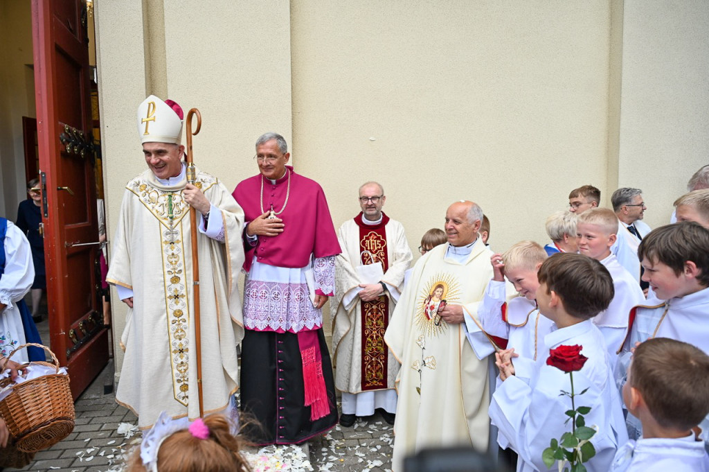 100-lecie parafii Najświętszego Serca Pana Jezusa w Samsiecznie