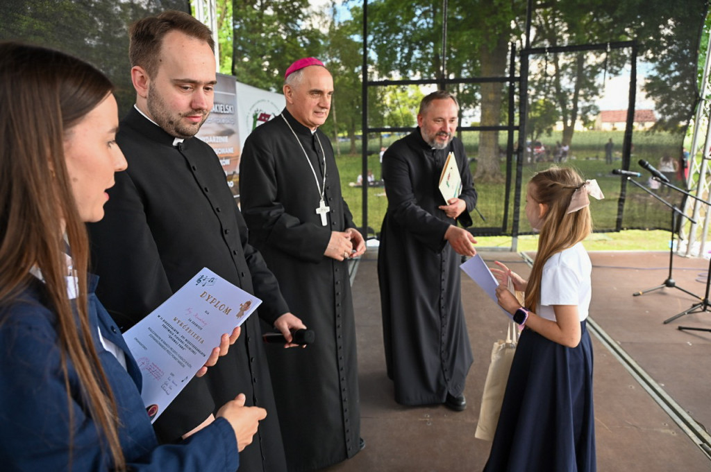 Młode talenty Śpiewały Panu w Olszewce koło Nakła nad Notecią